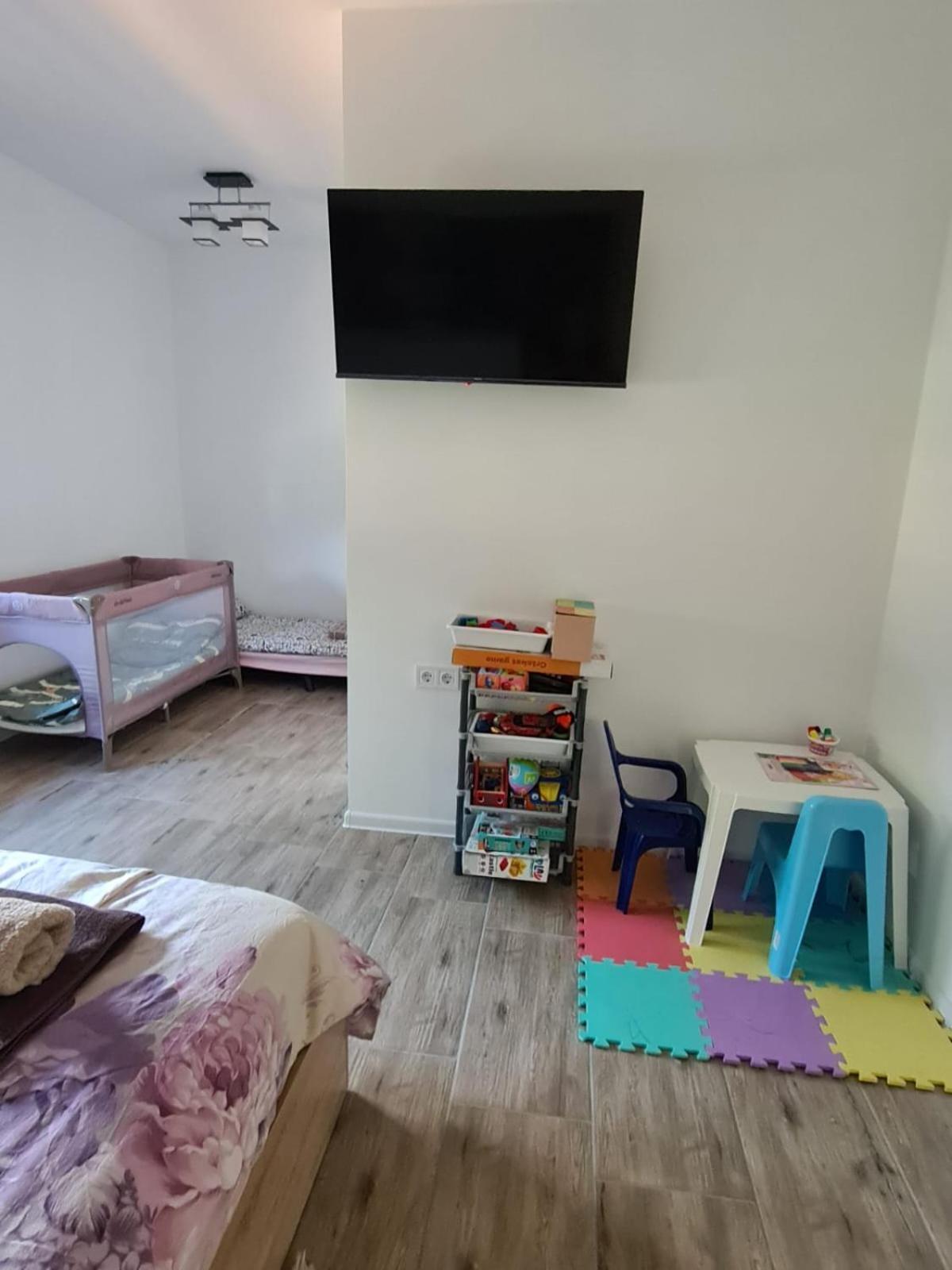 Къща За Гости Софаш Stoevtsi Bagian luar foto