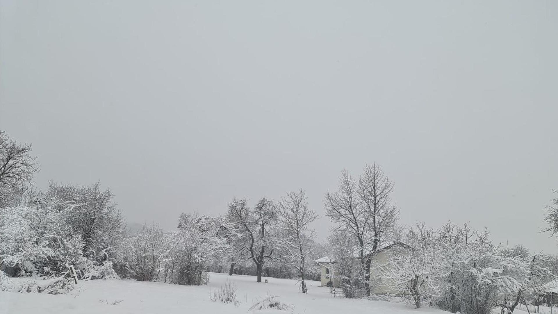 Къща За Гости Софаш Stoevtsi Bagian luar foto
